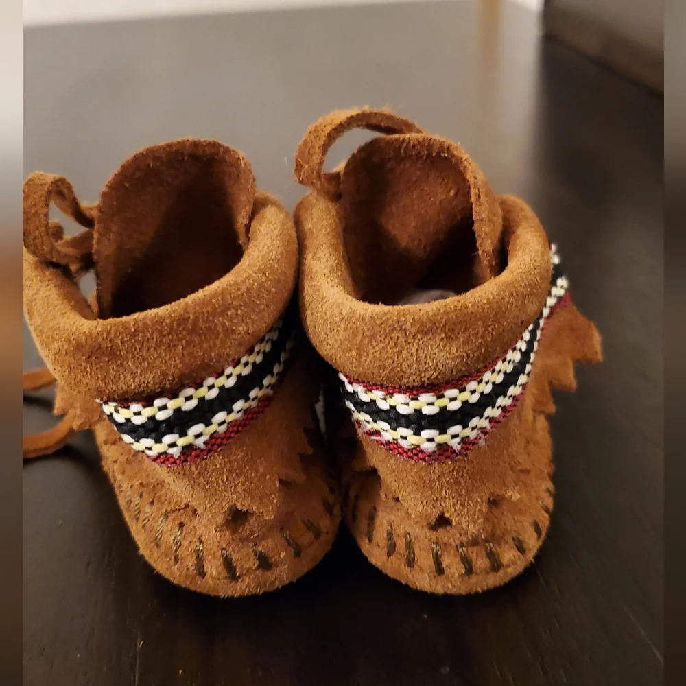 Minnetonka these brown